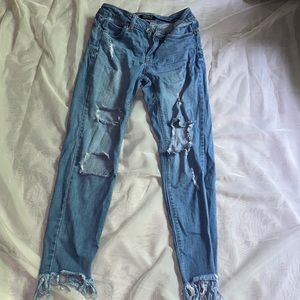 Forever 21 distressed boyfriend jeans